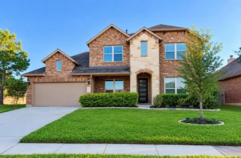 1546 Heartwood Drive