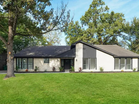 1519 Burning Tree Road