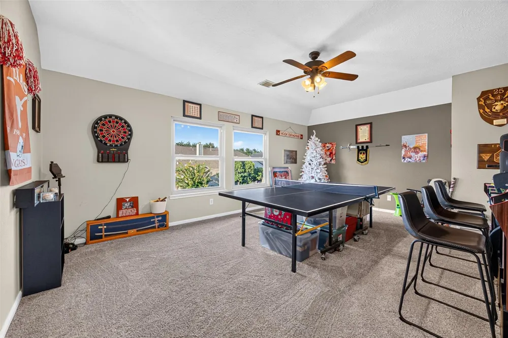 1806 N Everglades Deer Park, TX 77536