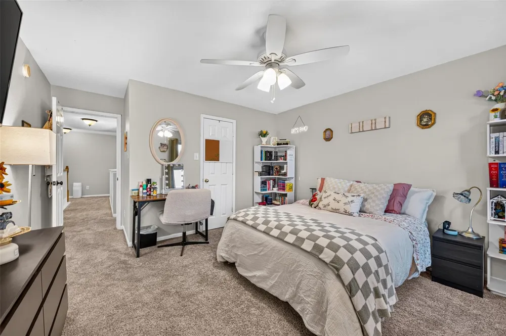 1806 N Everglades Deer Park, TX 77536