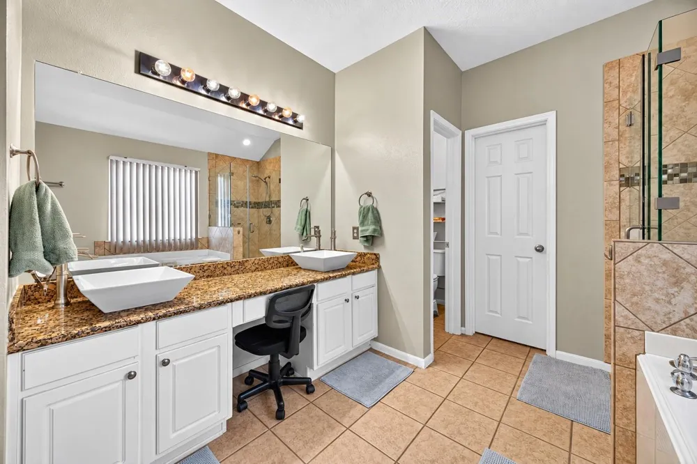 1806 N Everglades Deer Park, TX 77536