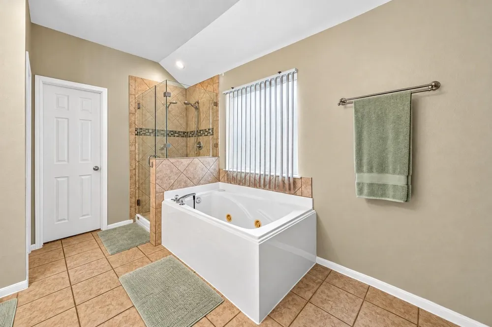 1806 N Everglades Deer Park, TX 77536