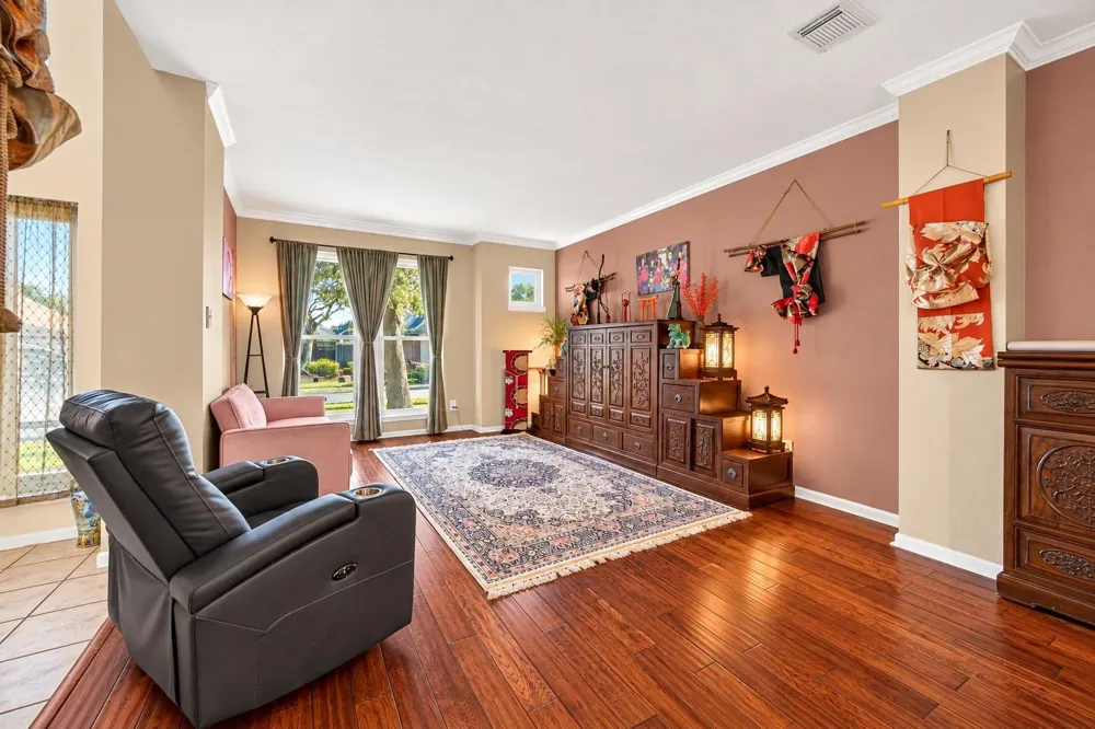 1806 N Everglades Deer Park, TX 77536