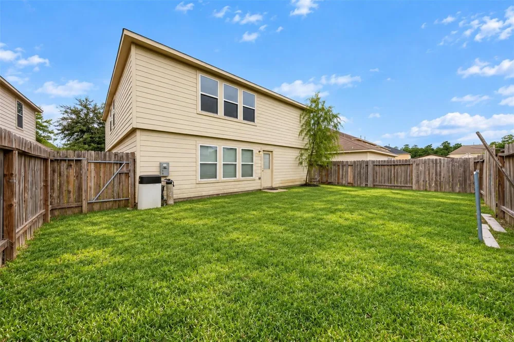 7227 Fox Scene Drive Humble, TX 77338