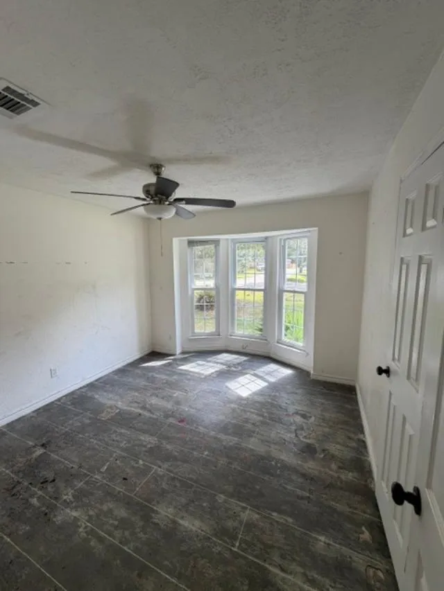 727 Angelina Drive Conroe, TX 77302