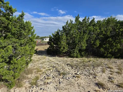 503 PRIVATE ROAD 1520