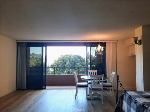 24055 Paseo Del Lago W #512