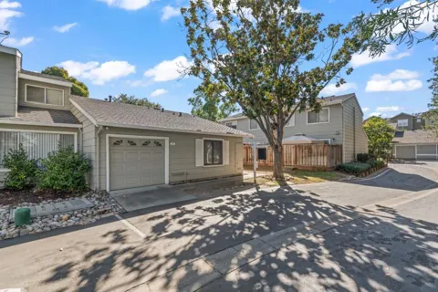 570 Latimer Circle