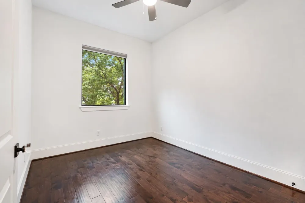 824 Alexander Street #A Houston, TX 77007