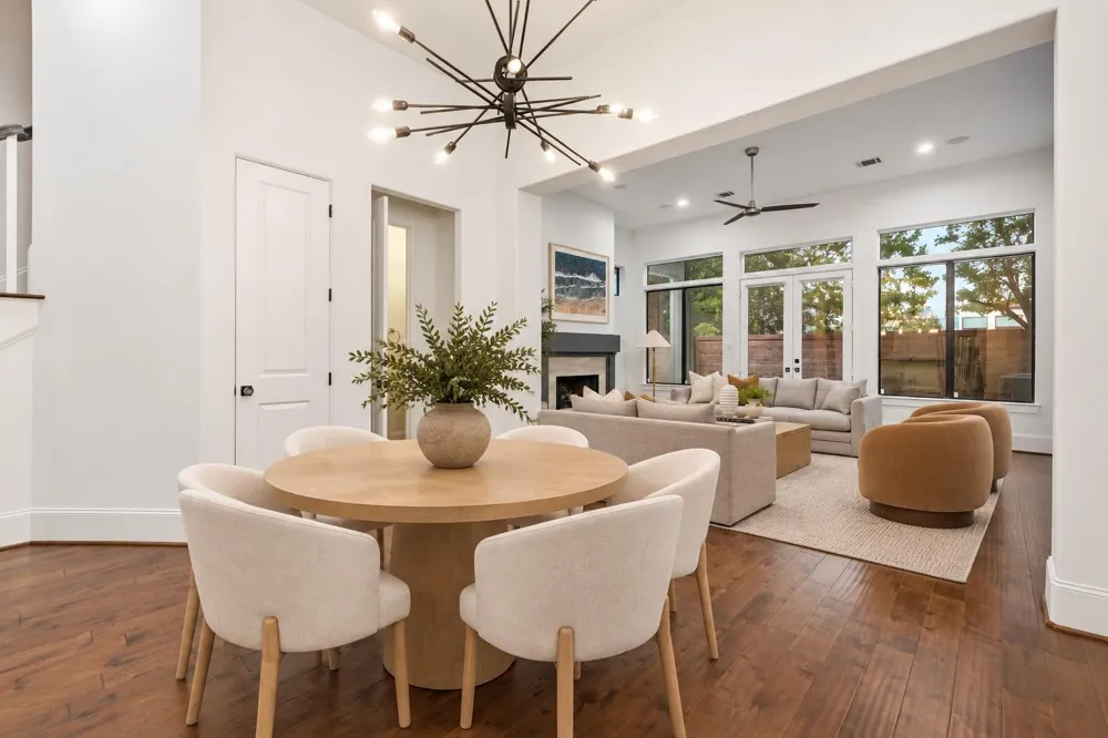 824 Alexander Street #A Houston, TX 77007