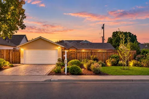 160 Gilbert Avenue