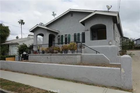 2221 Elsinore