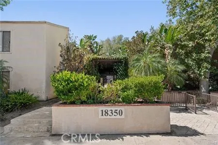 18350 Hatteras #224
