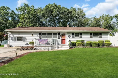 13 Clark Drive