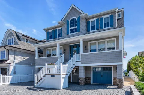 281 Harbor Court