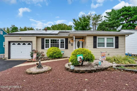 67 Nostrand Drive