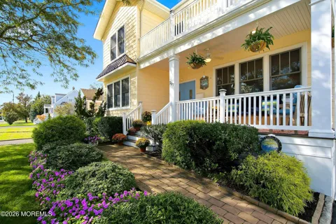 207 Parkway
