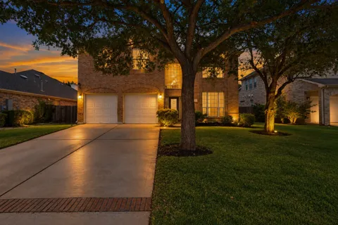 2629 Salorn Way