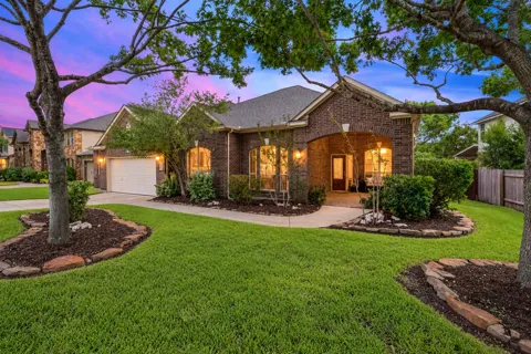808 Canyon Springs Drive