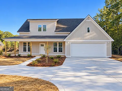 616 Lake Laurel
