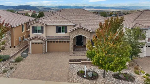 2073 Avery Way
