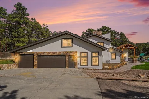 4225 Walker Vista Heights