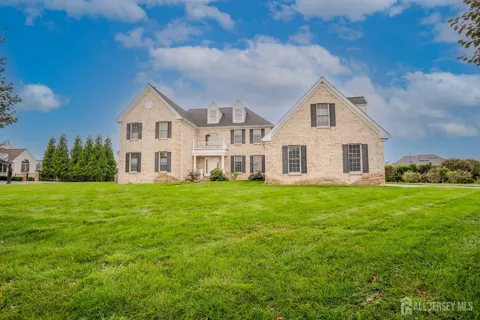 6 Byrne Court
