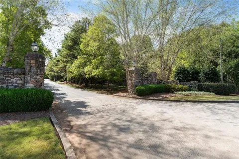 0 SW Oakmont Drive SW
