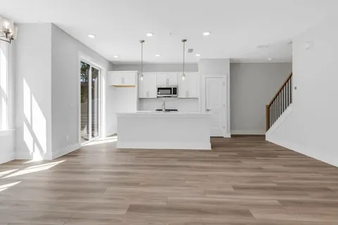 734 Urban Grange Way
