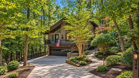 106 Banyon Court
