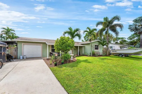 7416 Cocoanut Drive