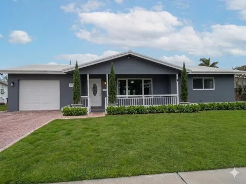 257 SW 5th Street