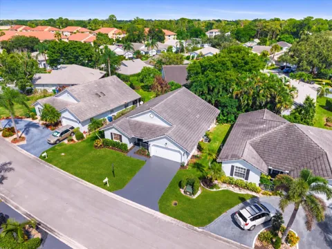 5309 Pine Circle