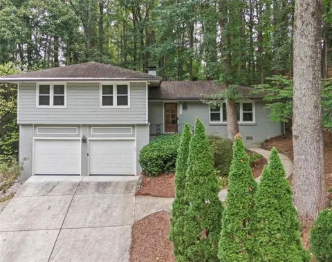2477 Midvale Court