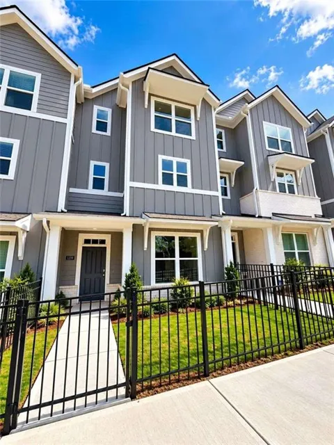 1323 Lakota Place