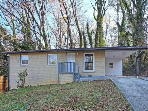 2332 Baywood Drive SE