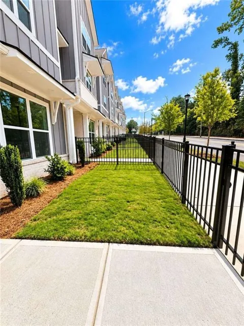 1329 Lakota Place