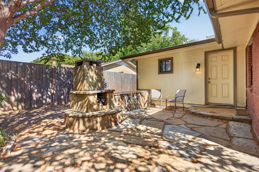 410 Allenwood Drive Allen, TX 75002