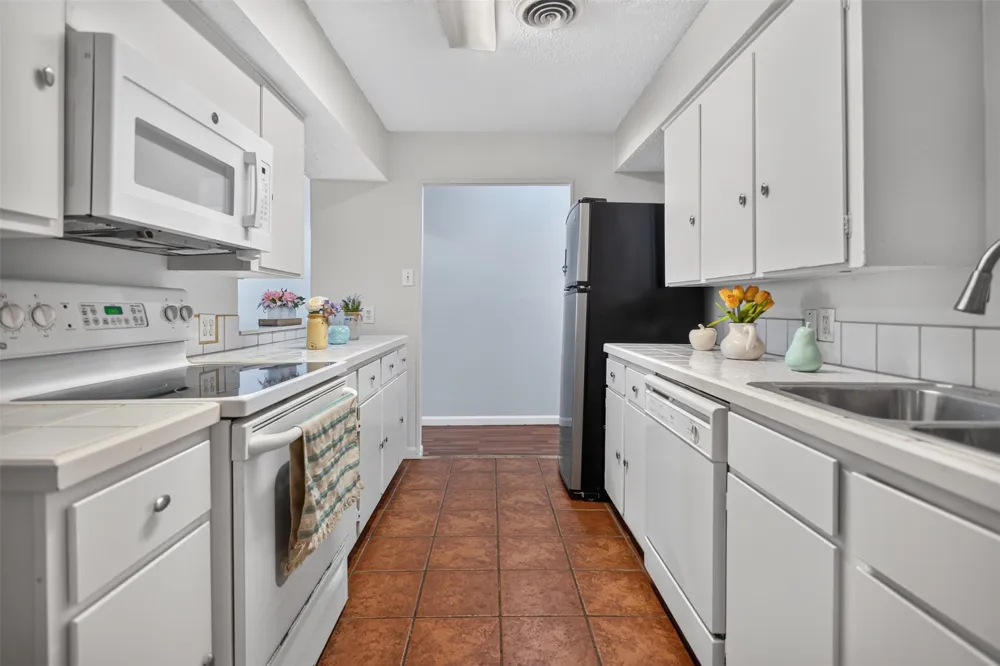 410 Allenwood Drive Allen, TX 75002