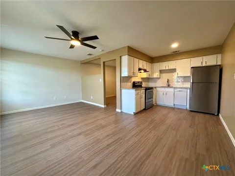 1409 Bishop Street #3