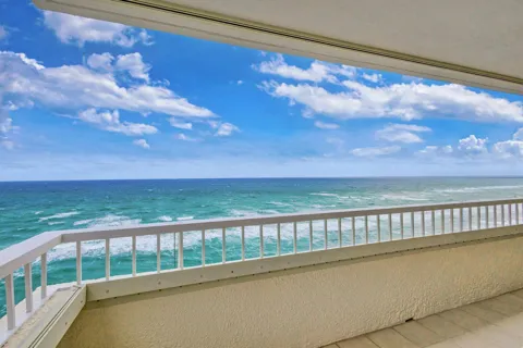 5280 Ocean Drive #12B