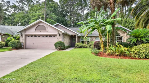 35 Carriage Creek Way