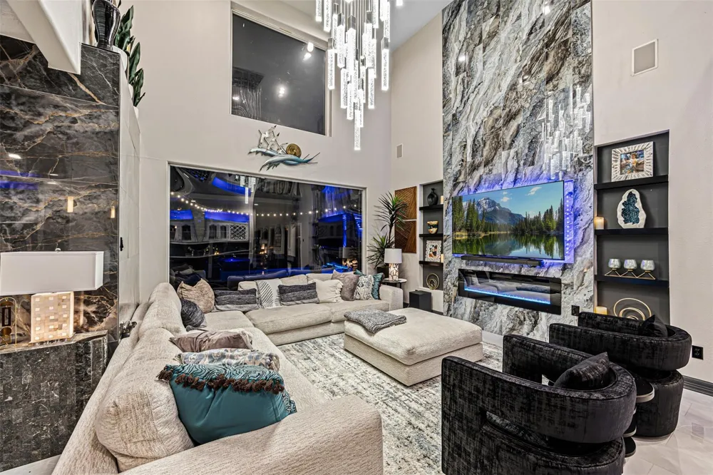 12345 White Oak Point Conroe, TX 77304