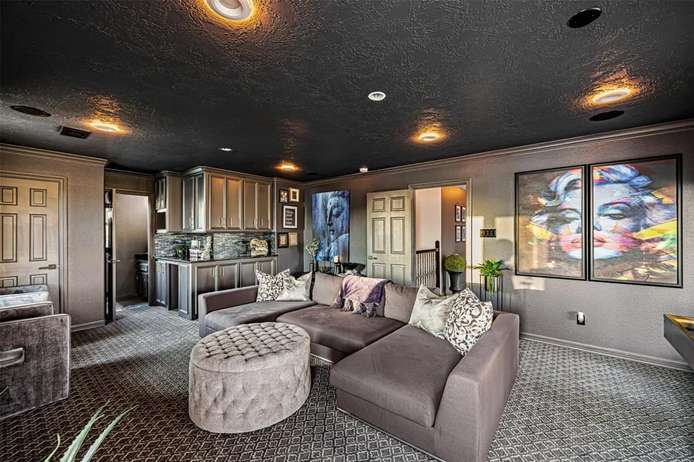 12345 White Oak Point Conroe, TX 77304