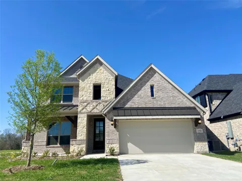 350 Devonshire Drive