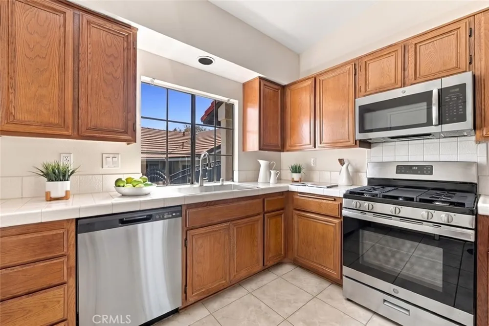 6332 Mount Wellington Court Rancho Cucamonga, CA 91737