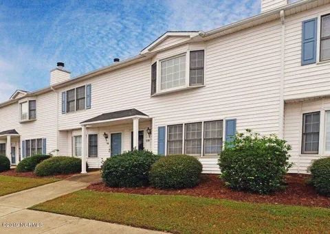 1111 Grovemont Drive #F4