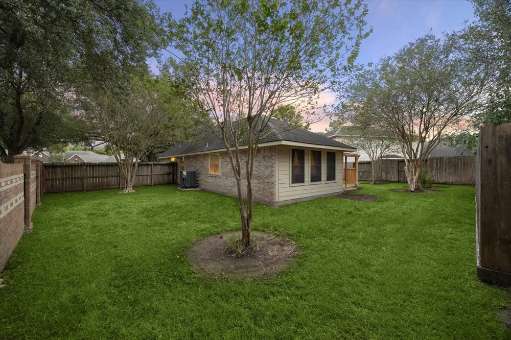 9931 Elm Meadow Trail Houston, TX 77064