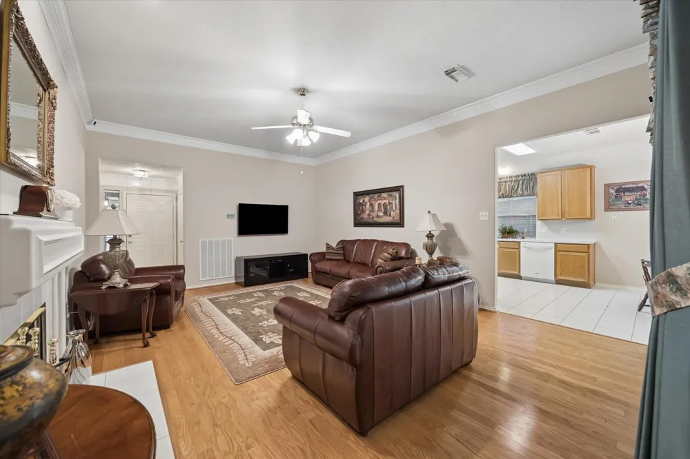9931 Elm Meadow Trail Houston, TX 77064
