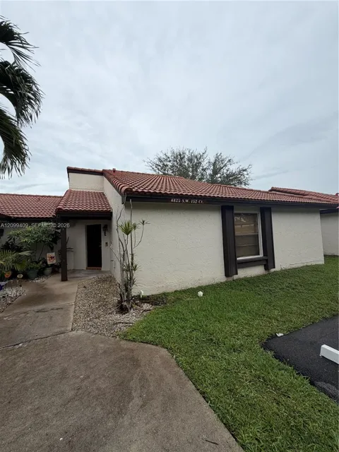 4825 SW 152nd Ct #E-29